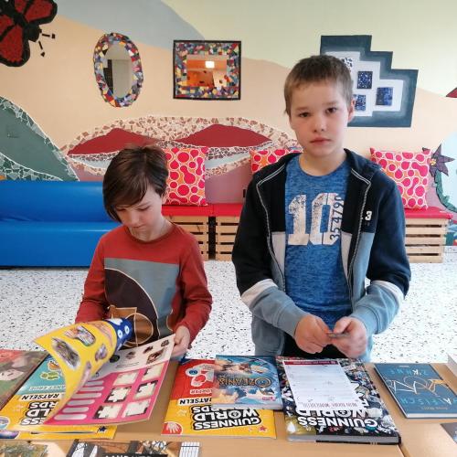 bücher23