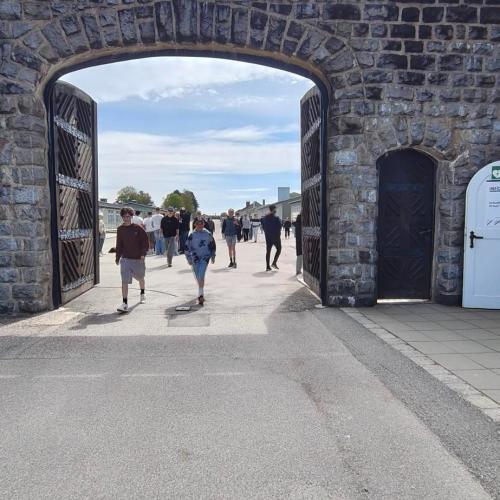 Mauthausen26