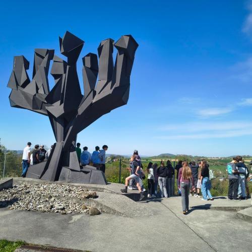 Mauthausen26