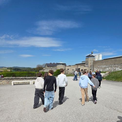 Mauthausen26