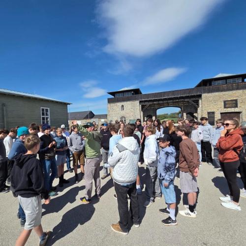 Mauthausen26