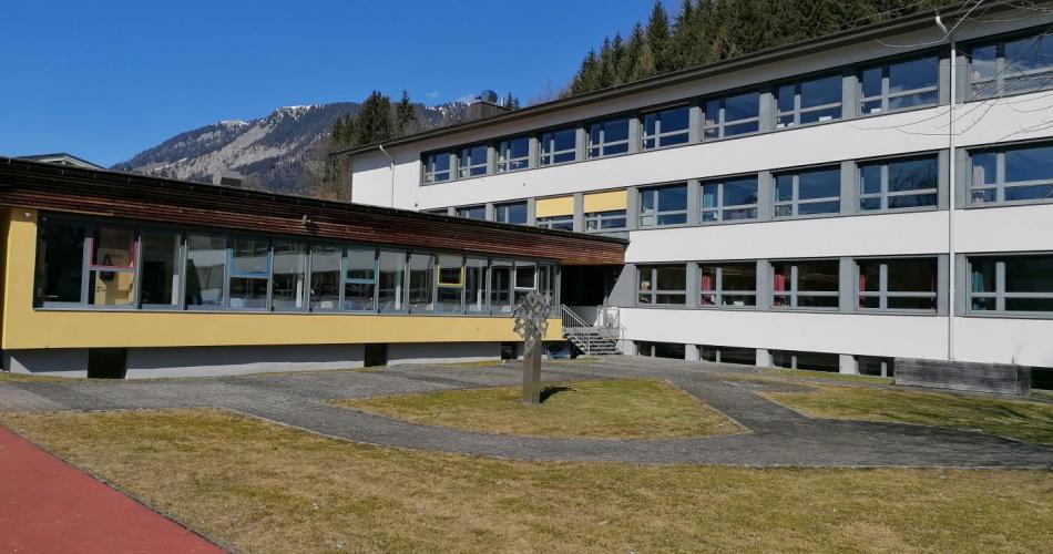 Schulgebäude